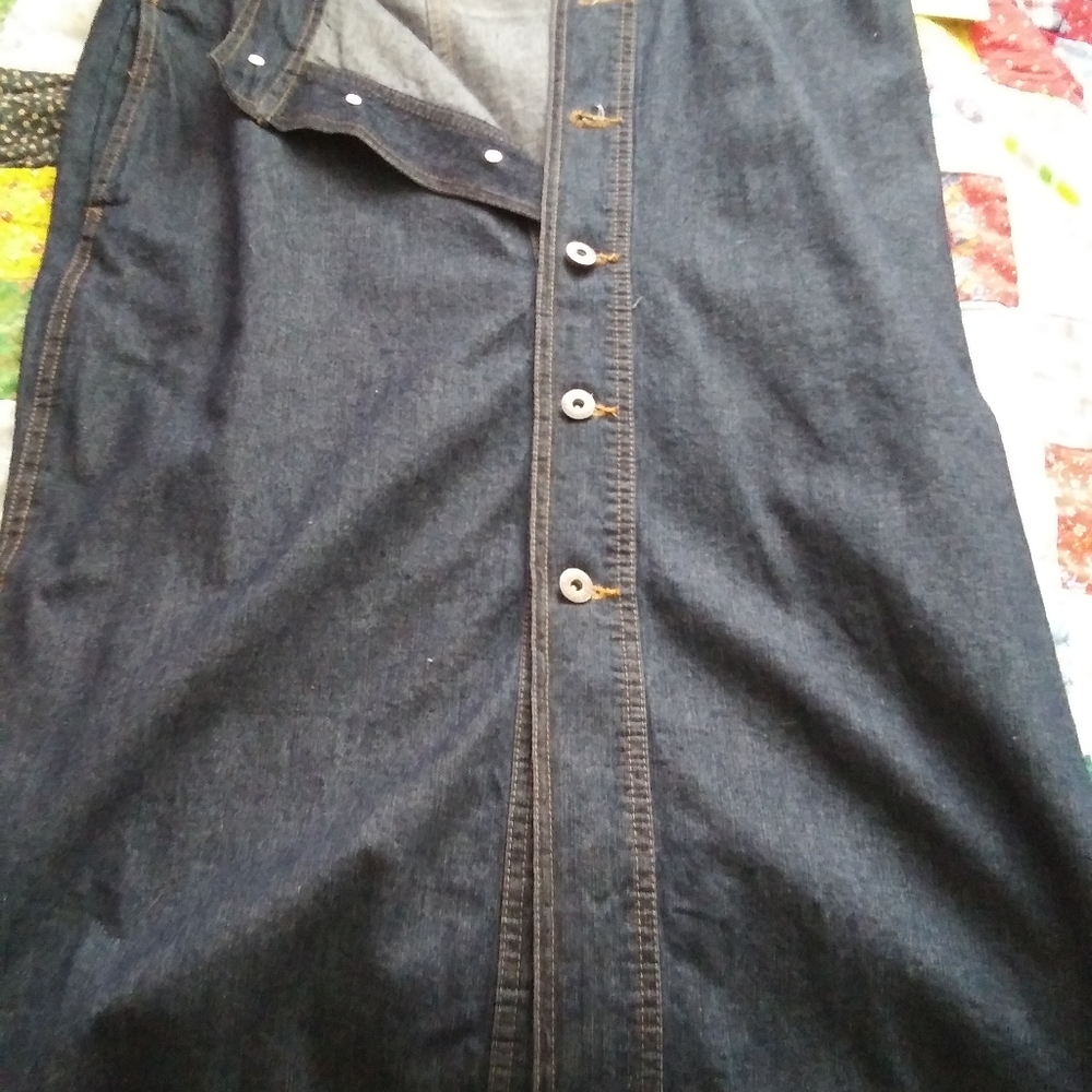 Button down denim skirt